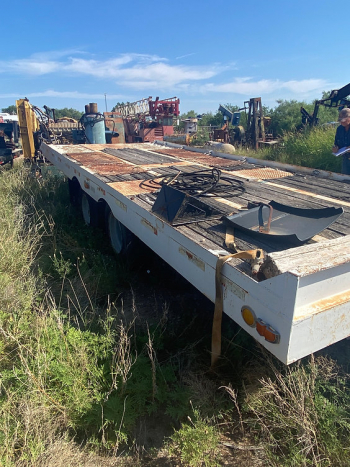 1989 Pintle Hitch Tilt Trailer